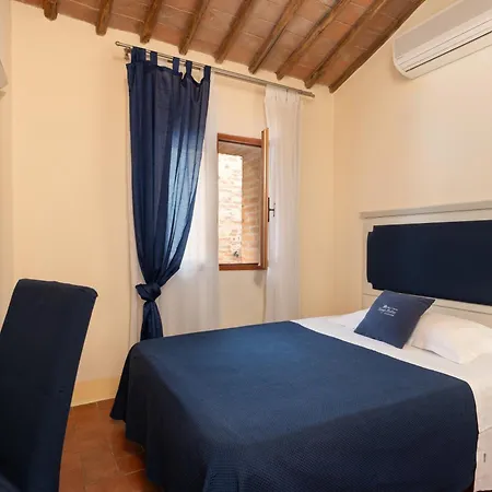 Hotel Ristorante Borgo Antico Monteroni d'Arbia