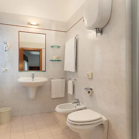 Hotel Ristorante Borgo Antico 3*