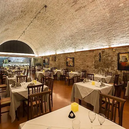 Ristorante Borgo Antico Hotel Monteroni d'Arbia